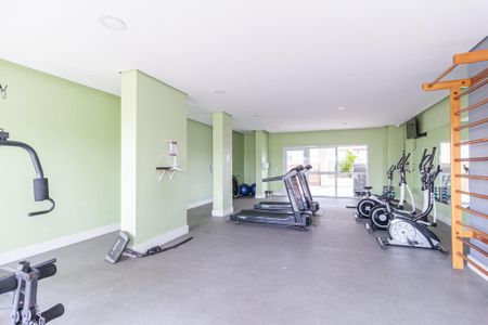 Apartamento à venda com 32m², 2 quartos e 1 vaga Apartamento à venda com 32m², 2 quartos e 1 vagaÁrea comum - Academia