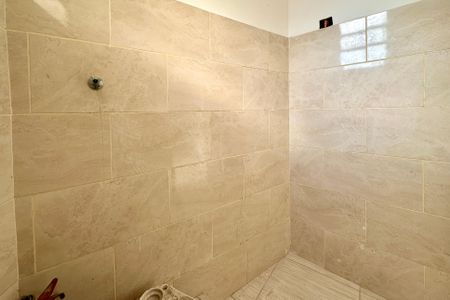 Apartamento para alugar com 170m², 3 quartos e sem vagaBanheiro