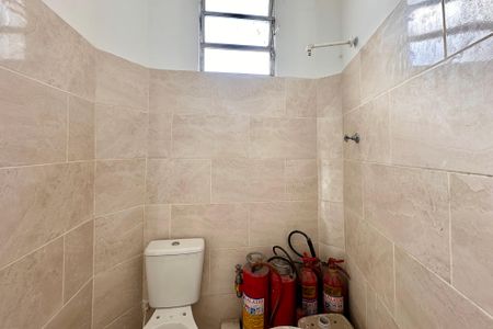 Apartamento para alugar com 170m², 3 quartos e sem vagaBanheiro