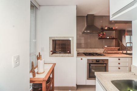 Apartamento à venda com 87m², 1 quarto e 2 vagasCozinha e Área de Serviço