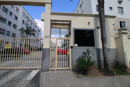 Apartamento para alugar com 52m², 2 quartos e 1 vagaFachada e portaria