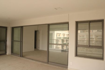 Apartamento à venda com 158m², 3 quartos e 3 vagasVaranda gourmet
