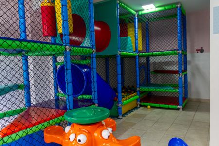 Apartamento à venda com 50m², 2 quartos e 1 vaga Apartamento à venda com 50m², 2 quartos e 1 vagaÁrea comum - Brinquedoteca