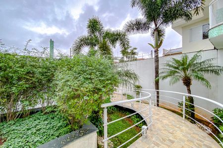 Casa à venda com 252m², 3 quartos e 5 vagasÁrea externa