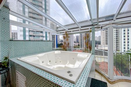 Casa à venda com 252m², 3 quartos e 5 vagasVaranda