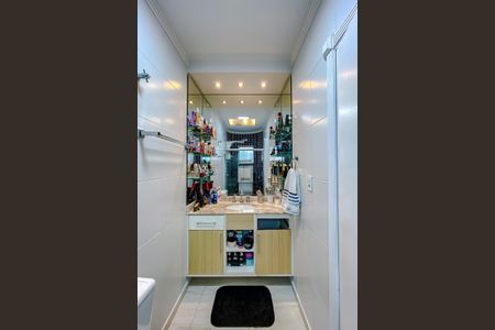 Casa à venda com 252m², 3 quartos e 5 vagasBanheiro da Suíte