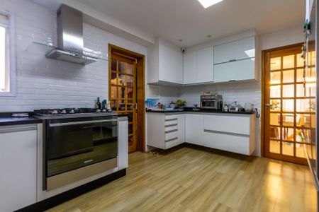 Apartamento à venda com 147m², 3 quartos e 2 vagas Apartamento à venda com 147m², 3 quartos e 2 vagasCozinha