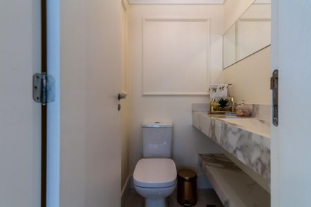 Apartamento à venda com 147m², 3 quartos e 2 vagas Apartamento à venda com 147m², 3 quartos e 2 vagasLavabo