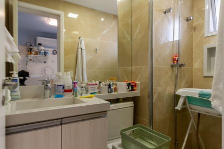 Apartamento à venda com 147m², 3 quartos e 2 vagas Apartamento à venda com 147m², 3 quartos e 2 vagasBanheiro do Quarto 2