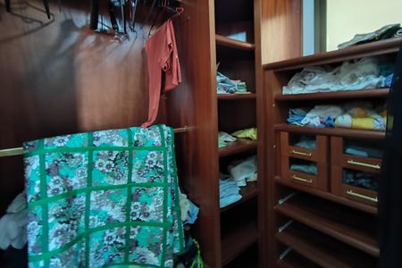 Apartamento à venda com 61m², 1 quarto e 1 vagaCloset da suíte