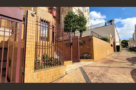 Apartamento à venda com 1 quarto, 61m² em Cambuí, Campinas