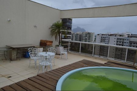 Apartamento à venda com 145m², 2 quartos e 2 vagasTerraço