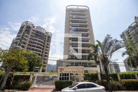 Apartamento à venda com 145m², 2 quartos e 2 vagasFachada