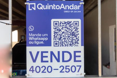 Casa à venda com 1m², 5 quartos e 2 vagas Casa à venda com 1m², 5 quartos e 2 vagasPlaquinha