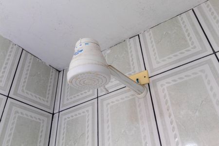 Casa à venda com 1m², 5 quartos e 2 vagas Casa à venda com 1m², 5 quartos e 2 vagasCasa 2 Banheiro