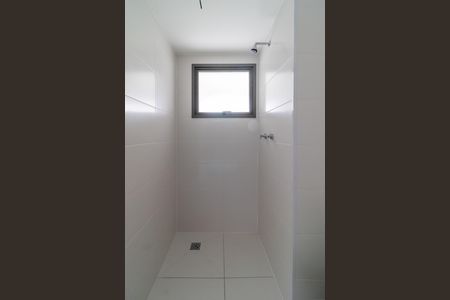 Apartamento à venda com 158m², 3 quartos e 3 vagasBanheiro da Suíte 1