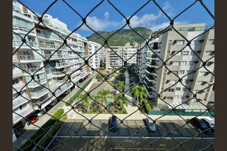 Apartamento para alugar com 82m², 3 quartos e 2 vagas Apartamento para alugar com 82m², 3 quartos e 2 vagasVaranda - Vista