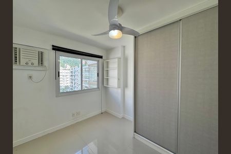 Apartamento para alugar com 82m², 3 quartos e 2 vagas Apartamento para alugar com 82m², 3 quartos e 2 vagasQuarto 2