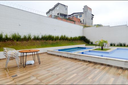 Apartamento para alugar com 44m², 2 quartos e 1 vagaÁrea comum - Piscina