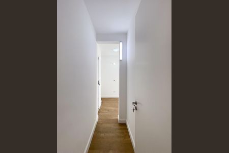 Casa à venda com 180m², 3 quartos e 2 vagas Casa à venda com 180m², 3 quartos e 2 vagasAcesso - Quartos