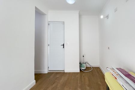 Casa à venda com 180m², 3 quartos e 2 vagas Casa à venda com 180m², 3 quartos e 2 vagasQuarto 2