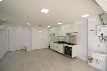 Apartamento à venda com 60m², 2 quartos e 1 vagaSala/Cozinha
