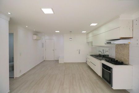 Apartamento à venda com 60m², 2 quartos e 1 vagaSala/Cozinha