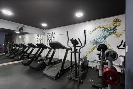 Apartamento para alugar com 47m², 2 quartos e 1 vaga Apartamento para alugar com 47m², 2 quartos e 1 vagaÁrea comum - Academia