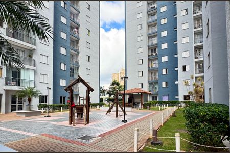 Apartamento para alugar com 47m², 2 quartos e 1 vaga Apartamento para alugar com 47m², 2 quartos e 1 vagaÁrea Comum - Playground