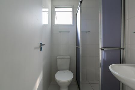 Apartamento para alugar com 47m², 2 quartos e 1 vaga Apartamento para alugar com 47m², 2 quartos e 1 vagaBanheiro