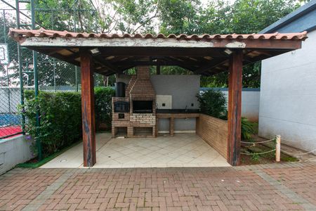 Apartamento para alugar com 47m², 2 quartos e 1 vaga Apartamento para alugar com 47m², 2 quartos e 1 vagaÁrea comum - Churrasqueira