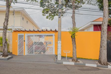 Casa à venda com 350m², 3 quartos e 8 vagasFachada