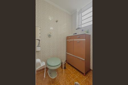 Casa à venda com 350m², 3 quartos e 8 vagasLavabo