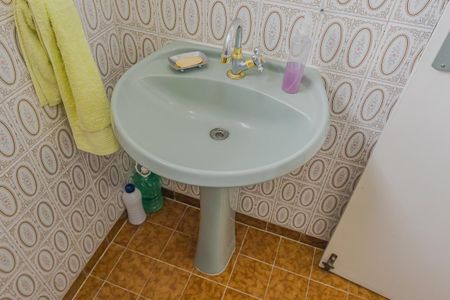 Casa à venda com 350m², 3 quartos e 8 vagasLavabo