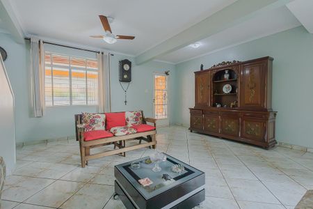 Casa à venda com 350m², 3 quartos e 8 vagasSala 2