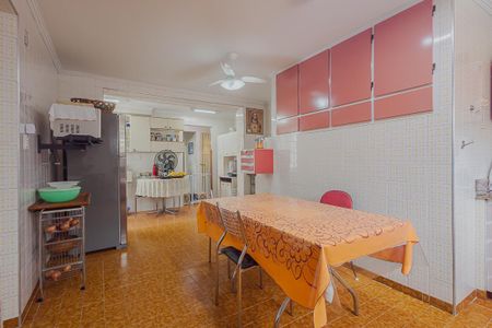 Casa à venda com 350m², 3 quartos e 8 vagasCozinha