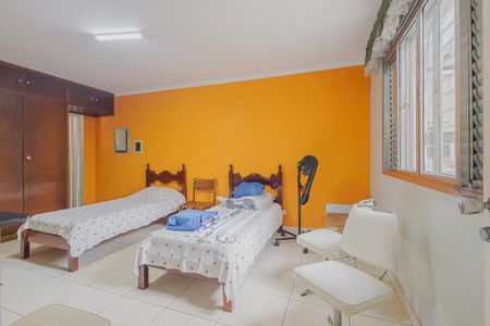 Casa à venda com 350m², 3 quartos e 8 vagasSuíte 1