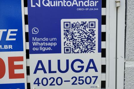 Apartamento para alugar com 48m², 2 quartos e sem vaga Apartamento para alugar com 48m², 2 quartos e sem vagaFachada
