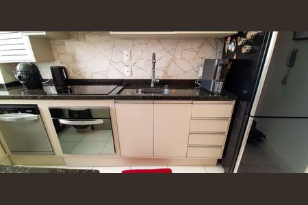 Apartamento à venda com 44m², 2 quartos e 1 vagaCozinha