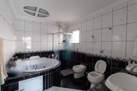 Casa à venda com 400m², 4 quartos e 3 vagasBanheiro da Suíte