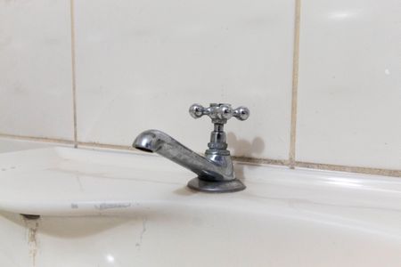 Casa à venda com 400m², 4 quartos e 3 vagasBanheiro - Salão de festas