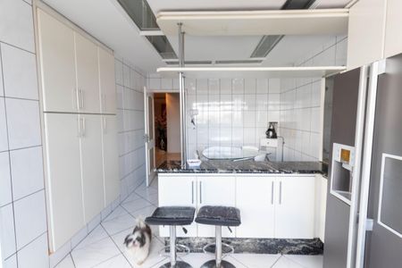 Casa à venda com 400m², 4 quartos e 3 vagasCozinha