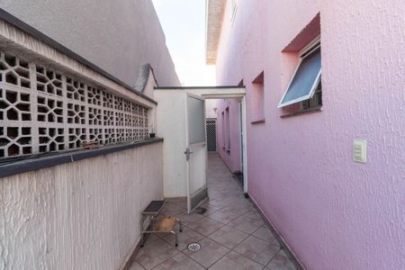Casa à venda com 400m², 4 quartos e 3 vagasCorredor