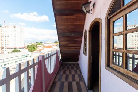 Casa à venda com 400m², 4 quartos e 3 vagasVaranda