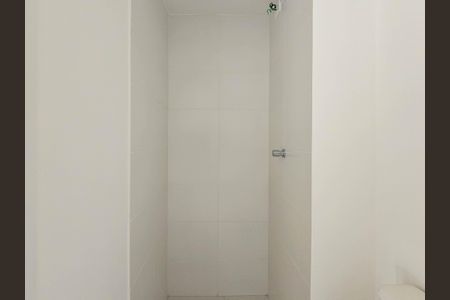 Apartamento para alugar com 37m², 2 quartos e sem vagaBanheiro