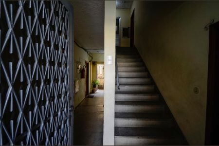Apartamento à venda com 60m², 2 quartos e 1 vaga Apartamento à venda com 60m², 2 quartos e 1 vagaHall