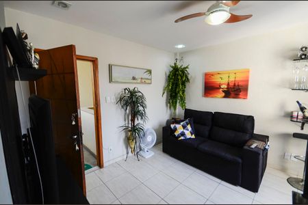 Apartamento à venda com 60m², 2 quartos e 1 vaga Apartamento à venda com 60m², 2 quartos e 1 vagaSala