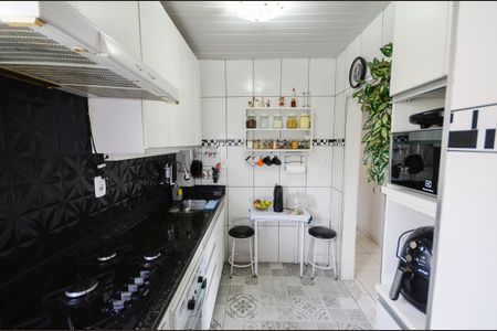 Apartamento à venda com 60m², 2 quartos e 1 vaga Apartamento à venda com 60m², 2 quartos e 1 vagaCozinha