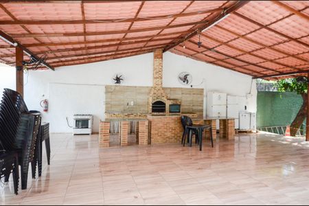 Apartamento à venda com 60m², 2 quartos e 1 vaga Apartamento à venda com 60m², 2 quartos e 1 vagaÁrea comum - Churrasqueira