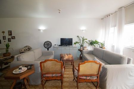 Apartamento à venda com 153m², 3 quartos e sem vagaSala